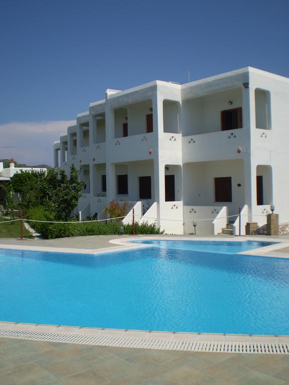Hotel Angela Skyros Exterior photo
