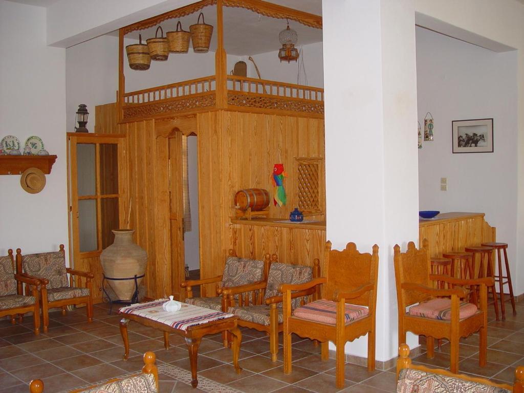 Hotel Angela Skyros Exterior photo